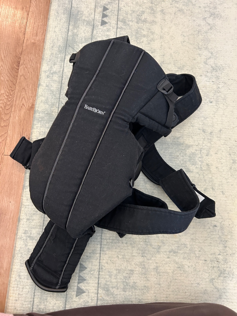 BabyBjorn Black Carrier - Padded Support